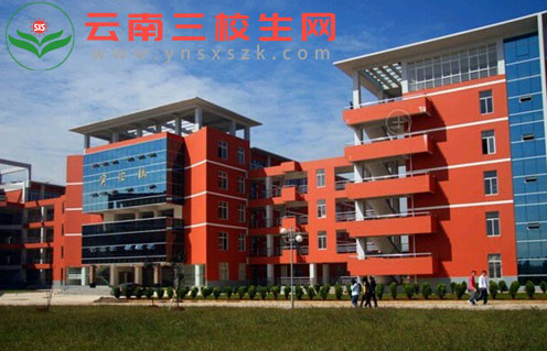 曲靖医学1.jpg